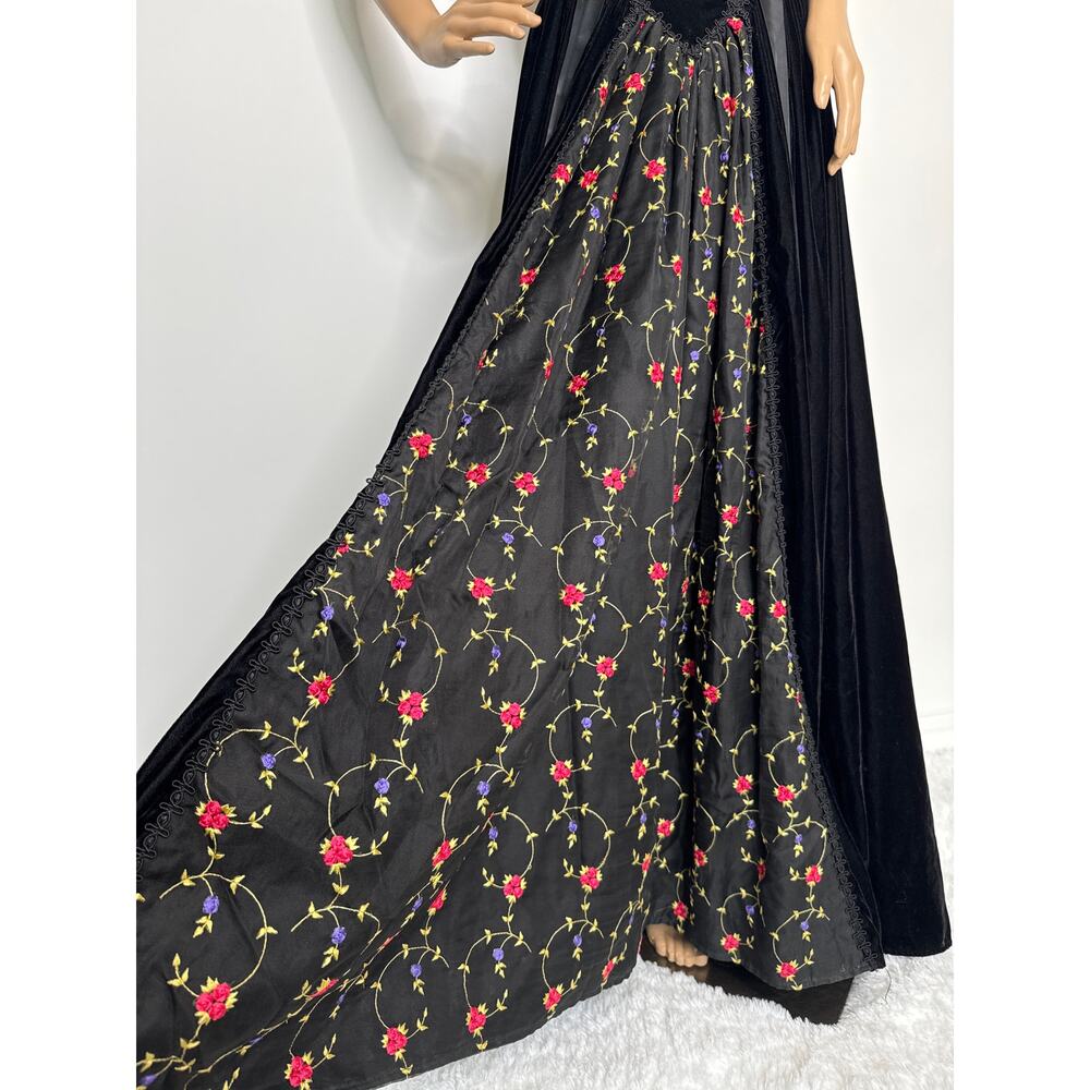 Late 80s Jeannie Nitro Gothic black velvet silk floral embroidered corset gown s - Picture 11 of 16